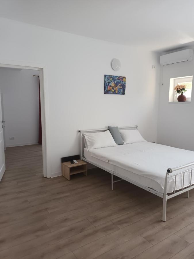 Hotel Vila Cosmin Eforie Nord Exterior foto